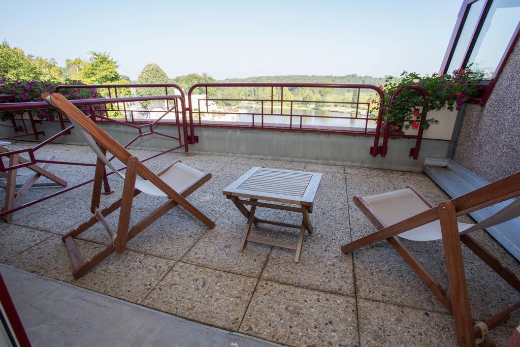 Hotel Spa Du Beryl Bagnoles de l'Orne Normandie Exteriör bild